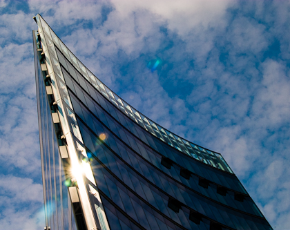 Curved office tower